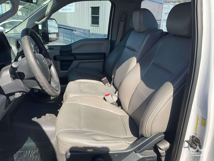 2017-ford-f250-image-19