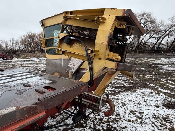 new-holland-1095-image-29