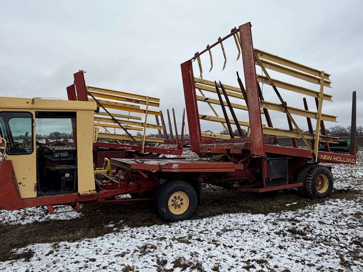 new-holland-1085-image-2