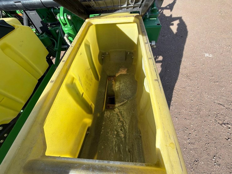 john-deere-1760-image-12