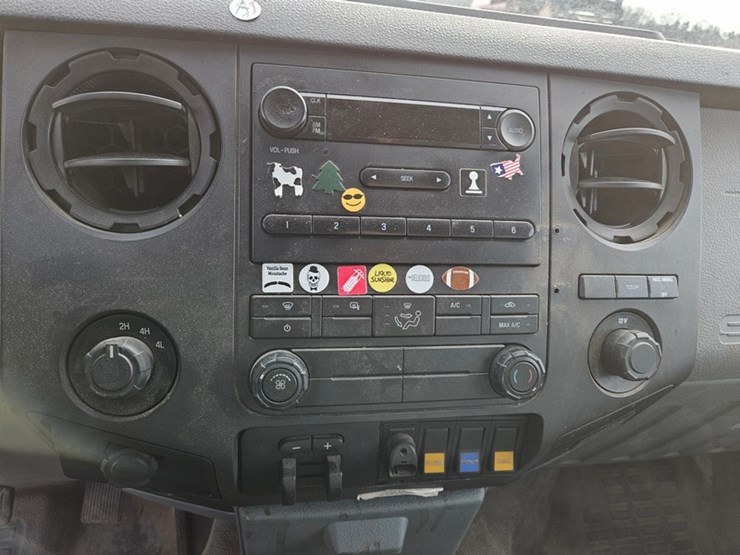 2012-ford-f350-image-36