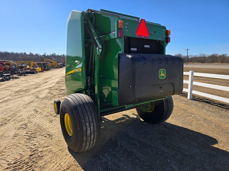 john-deere-460m-image-3