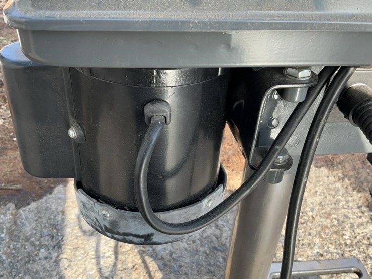 #269-•-central-machinery-5-speed-bench-drill-press-image-18