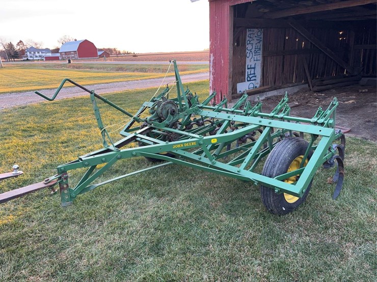 john-deere-cc-a-image-1