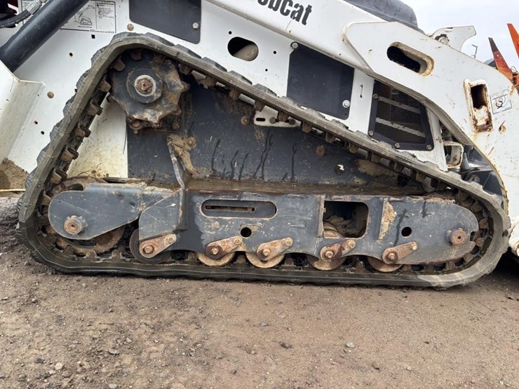 2020-bobcat-mt85-image-15