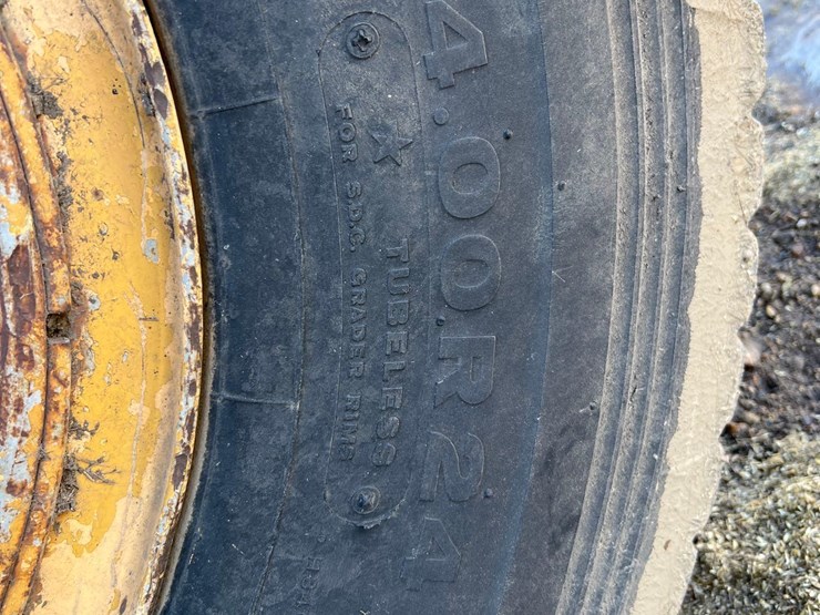 champion-740a-image-12