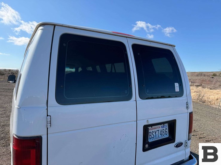 2006-ford-econoline-350-image-16