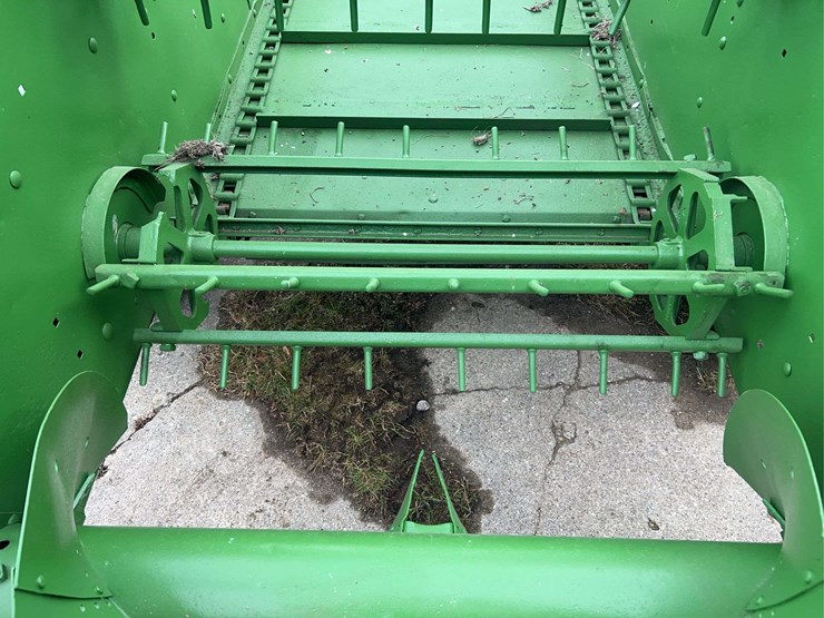 john-deere-model-h-manure-spreader-image-20