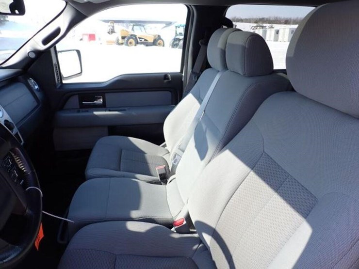 2013-ford-f150-xlt-image-24