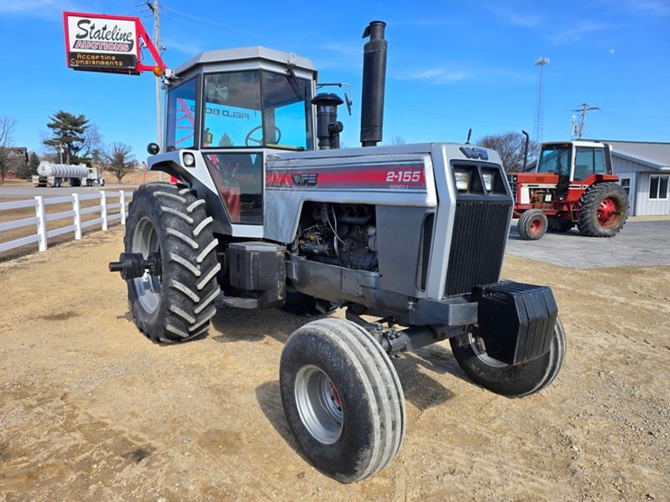 white-2-155-image-13