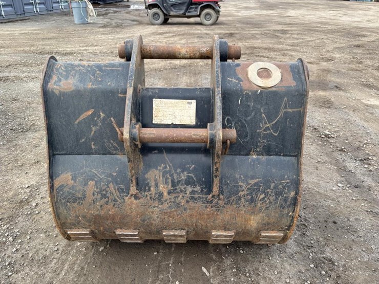 caterpillar-420-image-6