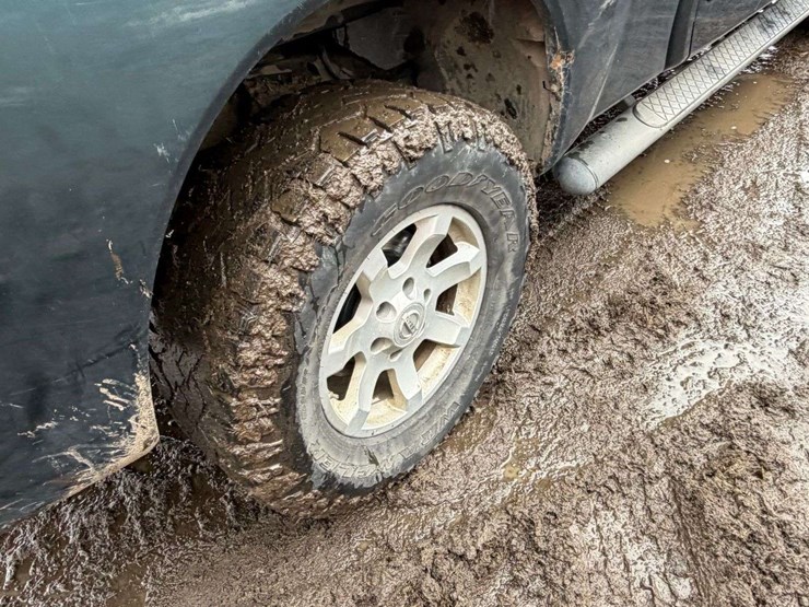 2004-nissan-titan-image-15