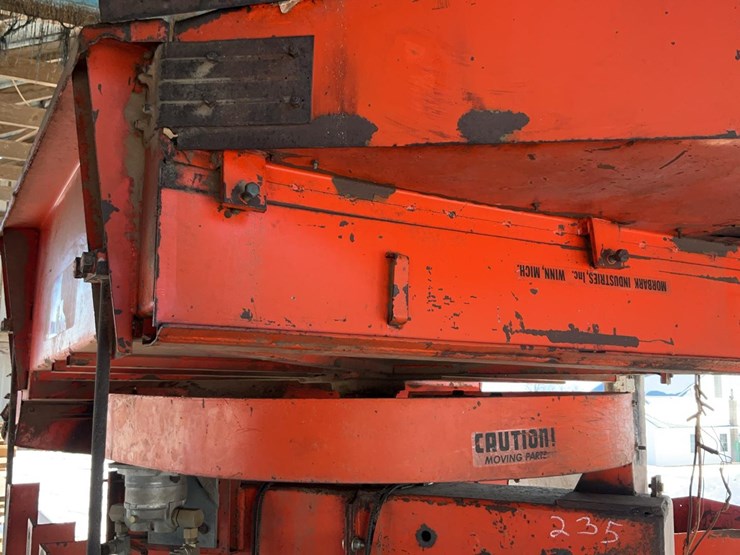 #235-•-morbark-chippak-image-17