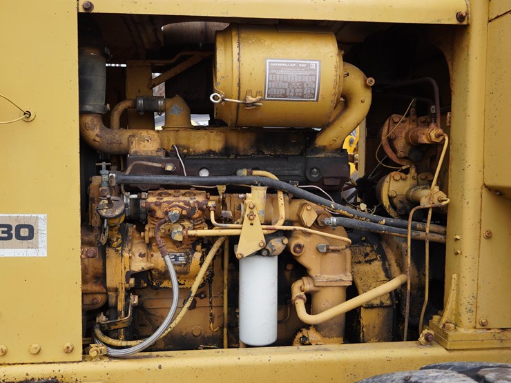 caterpillar-930-image-12