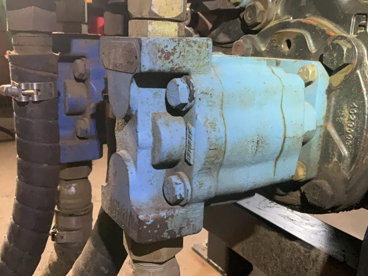 #211-•-hyd-pump-drive-w/-complete-system-image-27