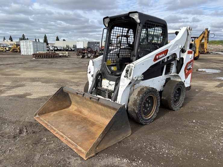 2021-bobcat-s590-image-1