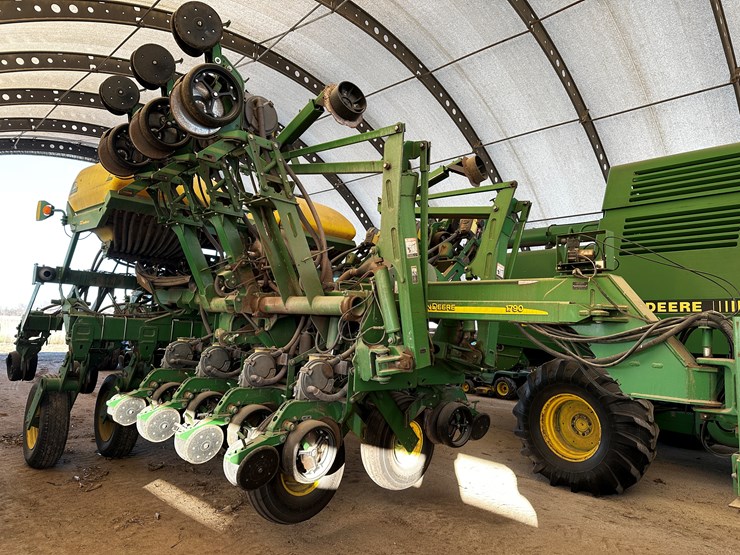 2003-john-deere-1790-ccs-image-1