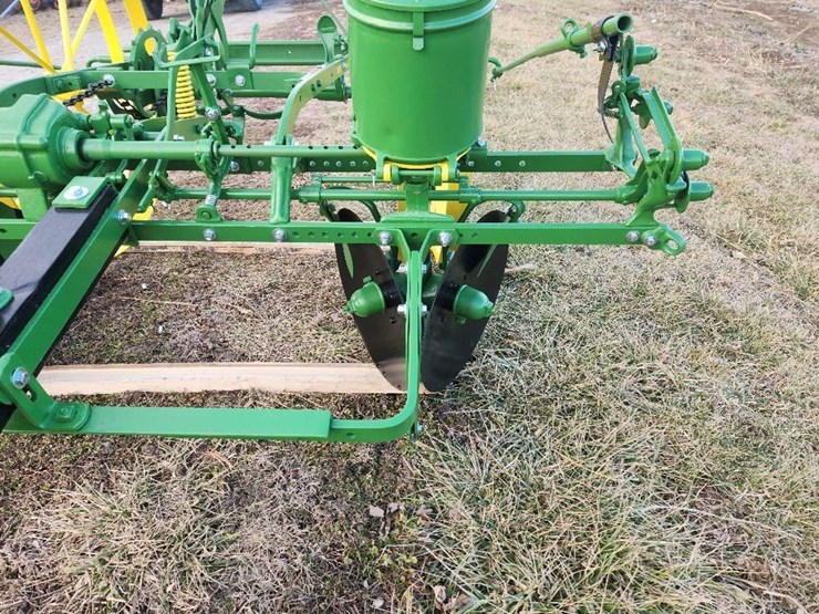 john-deere-999-image-10