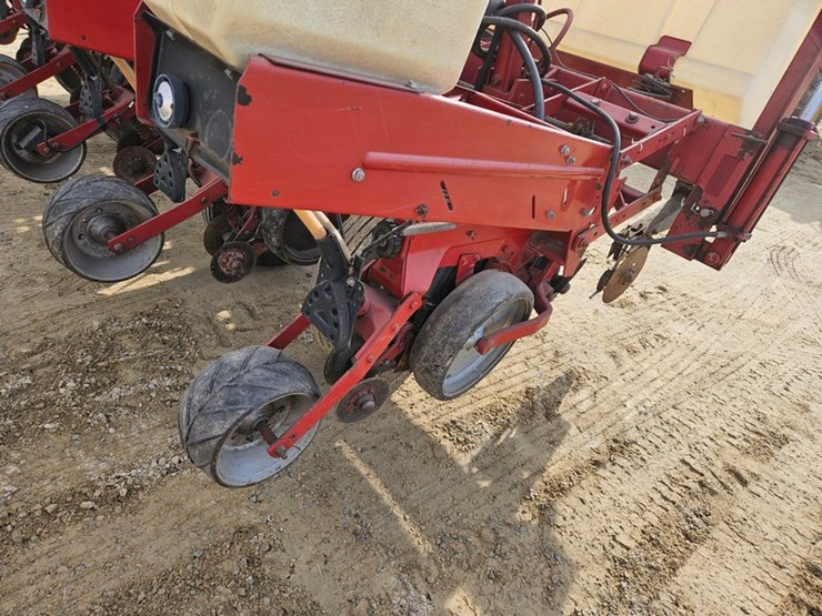 international-30-image-20