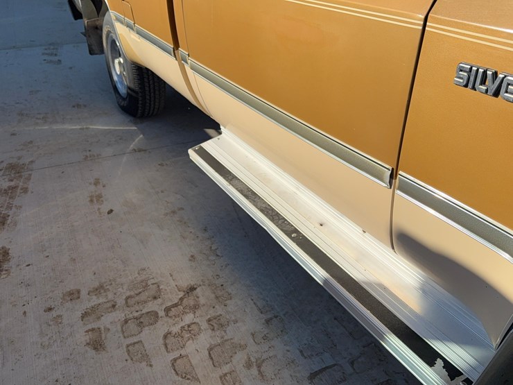 1984-chevrolet-k10-image-7