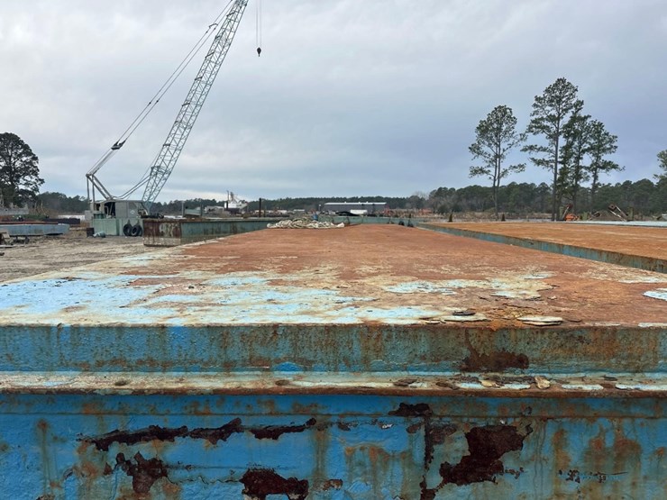 10x40-sectional-barge-image-3