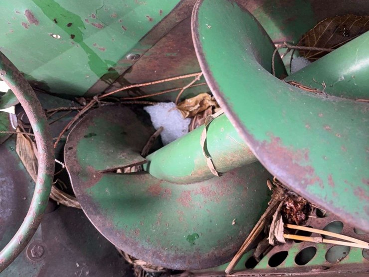 john-deere-no.8-image-49