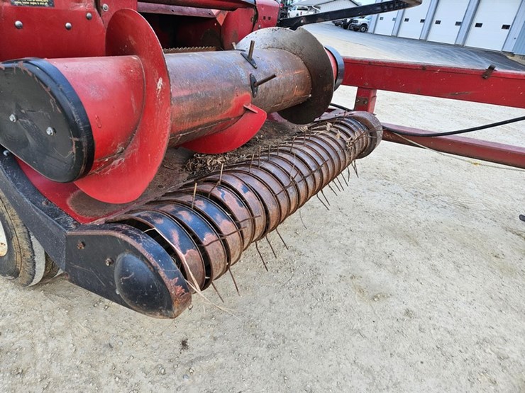 international-881-image-14