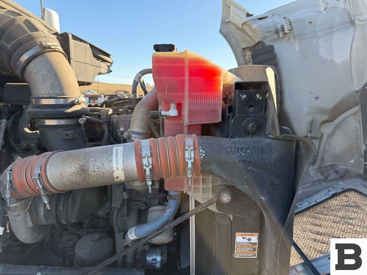 2019-kenworth-t680-image-54