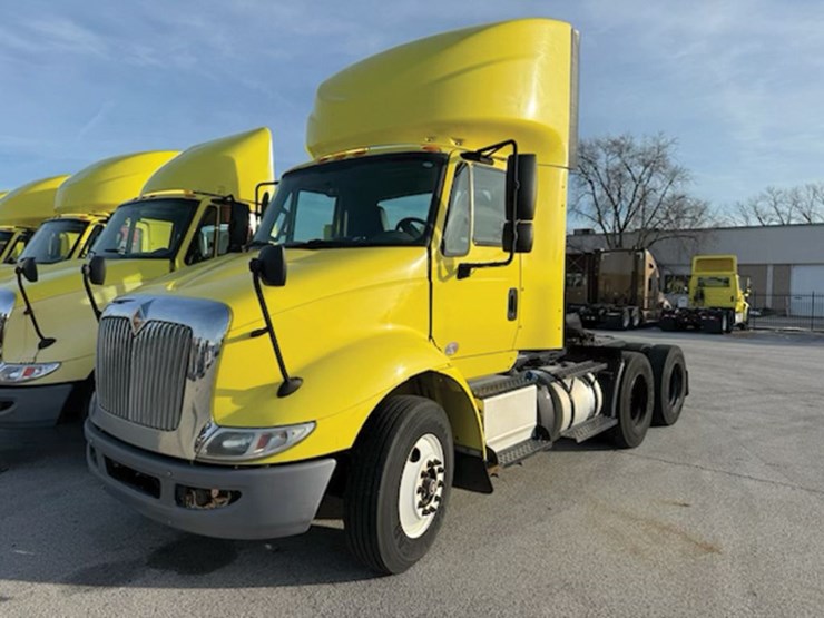 2016-international-8600-image-1