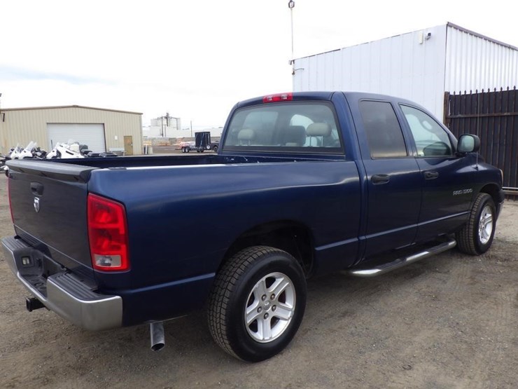 2006-dodge-ram-1500-image-3