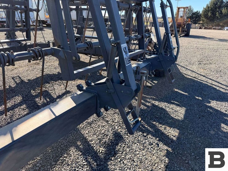 flexi-coil-spring-tooth-harrow-image-39