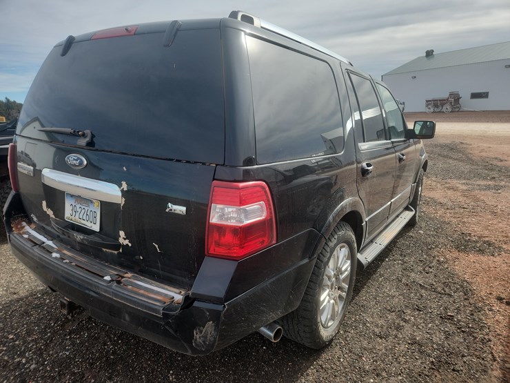 2011-ford-expedition-image-23