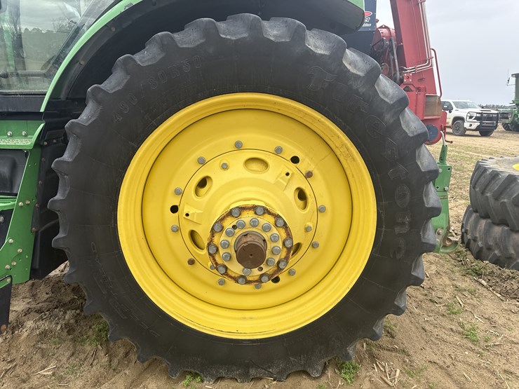 2015-john-deere-8270r-image-13