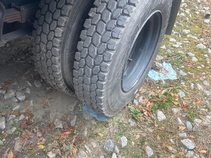 2002-international-4300-sba-image-13