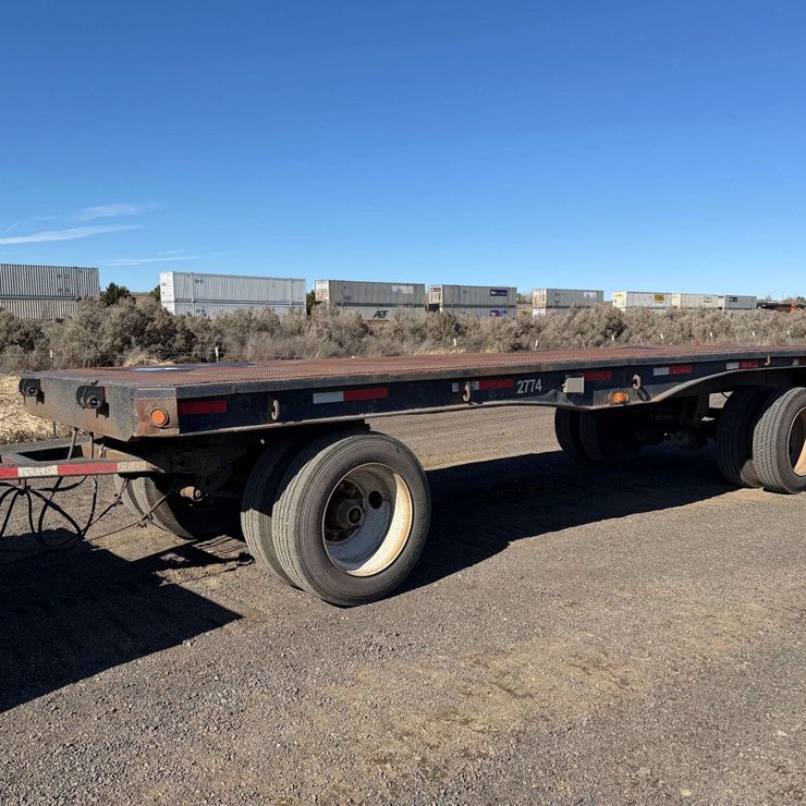 1973 TRAILMOBILE flatbed