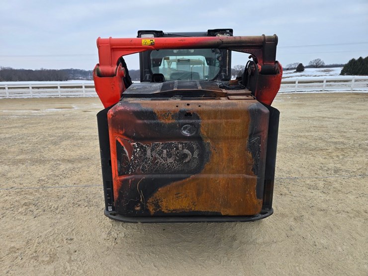 2024-kubota-svl75-3-image-4