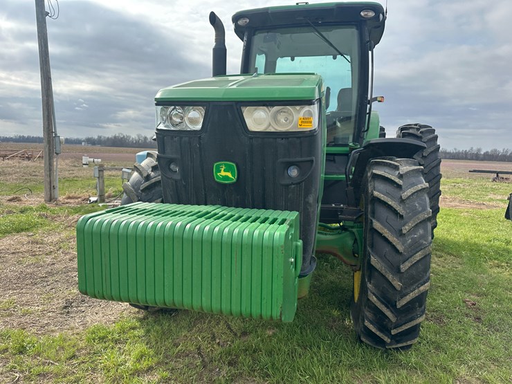 john-deere-8285r-image-33