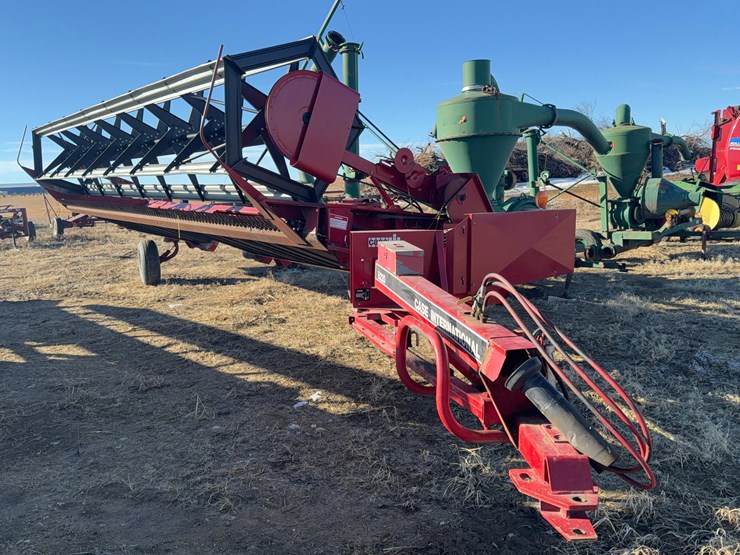 1995-case-ih-8220-image-1