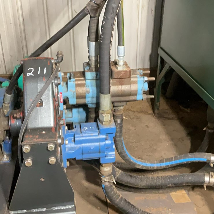 #211 • Hyd Pump Drive w/ Complete System