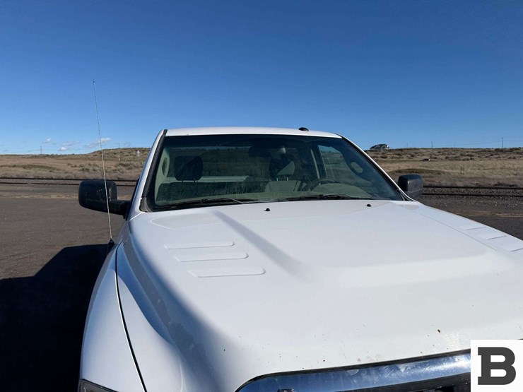 2014-dodge-2500-image-10