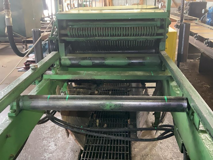 #203-•-2016-frontline-board-edger-image-9