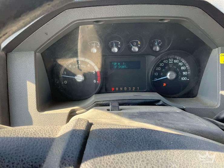 2015-ford-f550-image-13