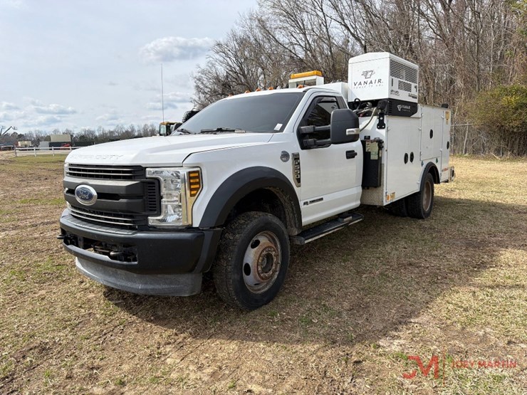 2018-ford-f550-xl-image-7