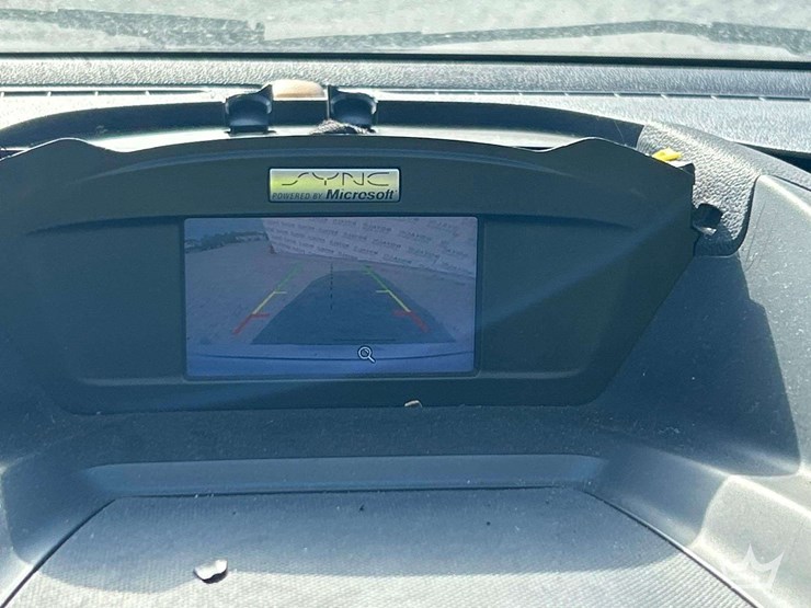 2015-ford-escape-image-15