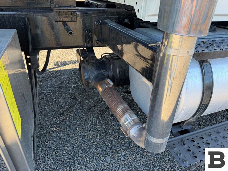 2010-international-durastar-4400-image-44