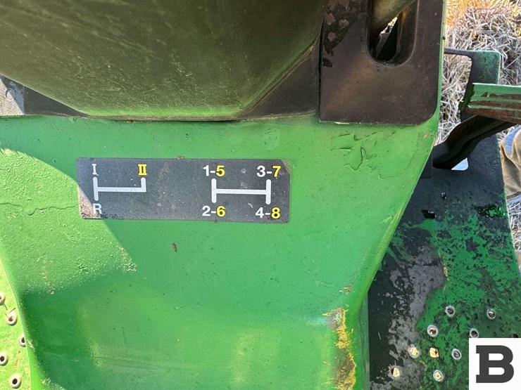 john-deere-2555-image-33