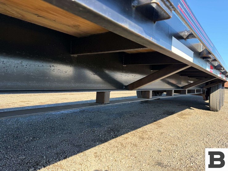 2025-mp-custom-gooseneck-flatbed-trailer-image-15