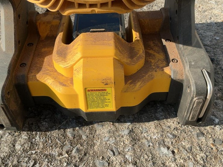 #105-•-dewalt-fan-and-led-light-image-11