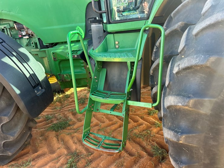 john-deere-8220-image-9