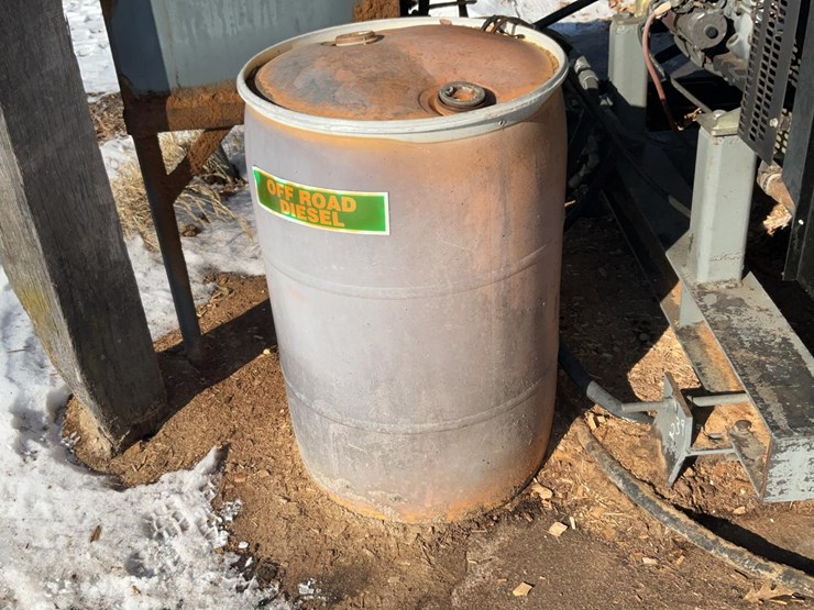 #239-•-iveco-diesel-engine-and-hyd-pump-image-7